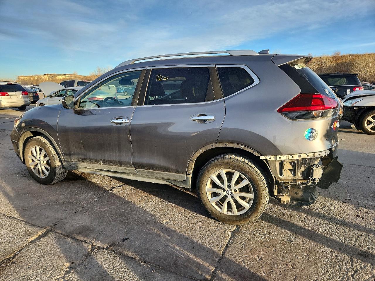 2020 NISSAN ROGUE S photo 2