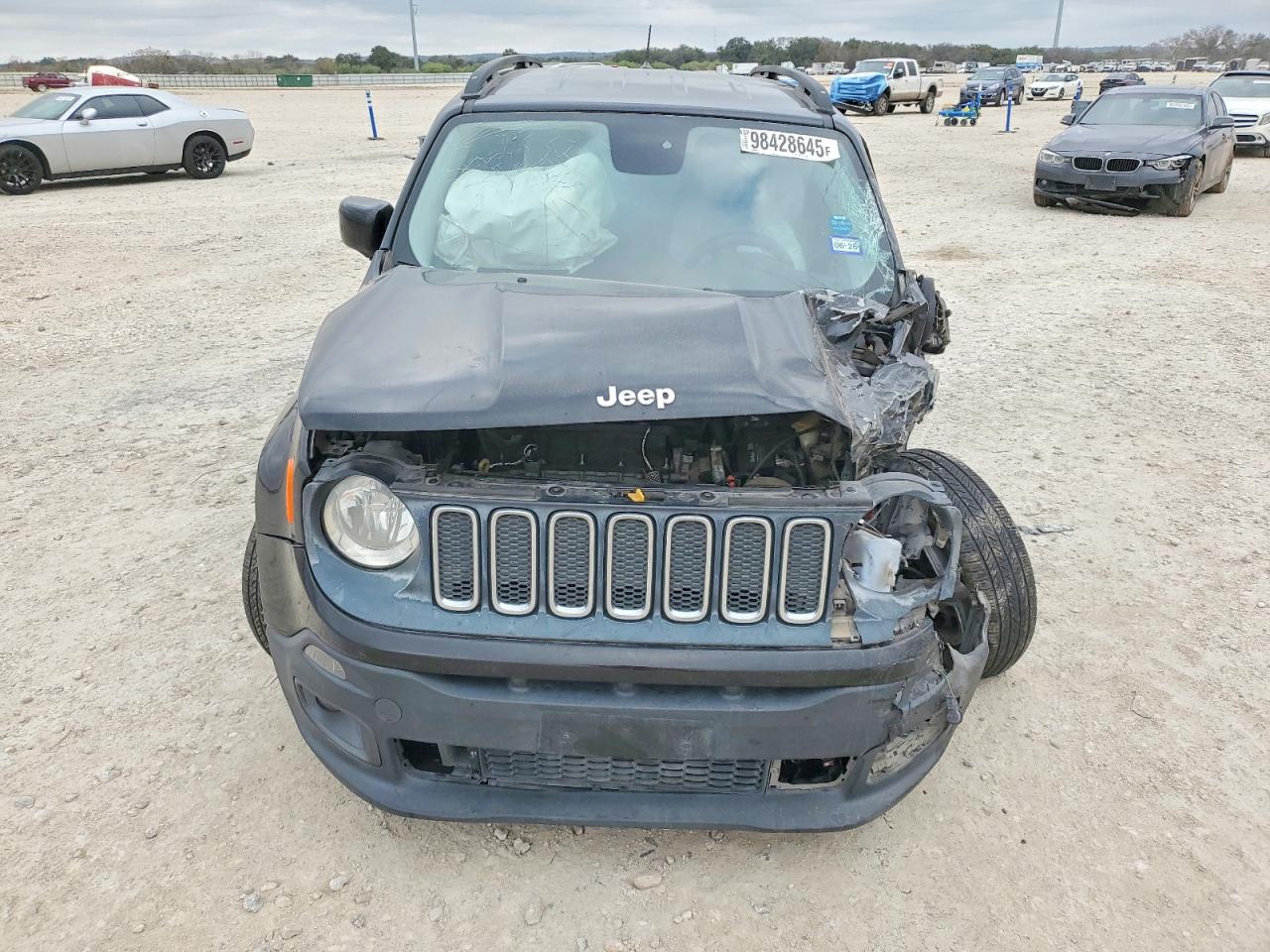 2017 JEEP RENEGADE LATITUDE photo 5