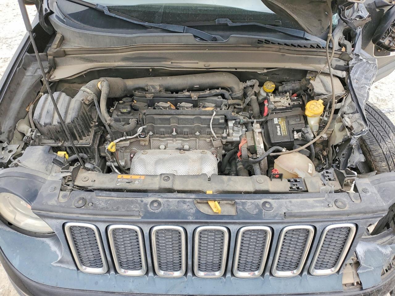 2017 JEEP RENEGADE LATITUDE photo 12
