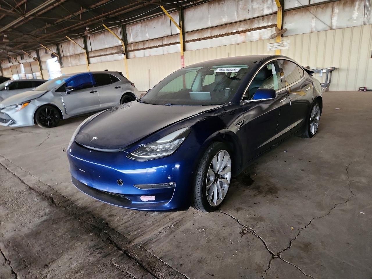 2018 TESLA MODEL 3