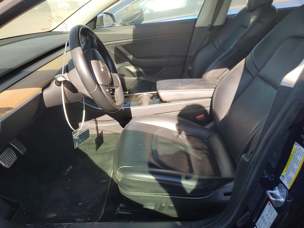 2018 TESLA MODEL 3 photo 7