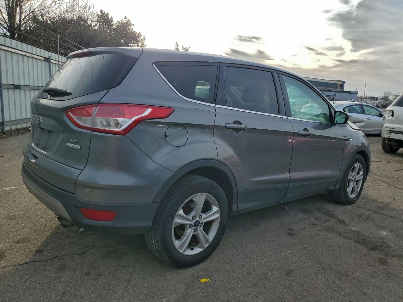2014 FORD ESCAPE SE photo 3
