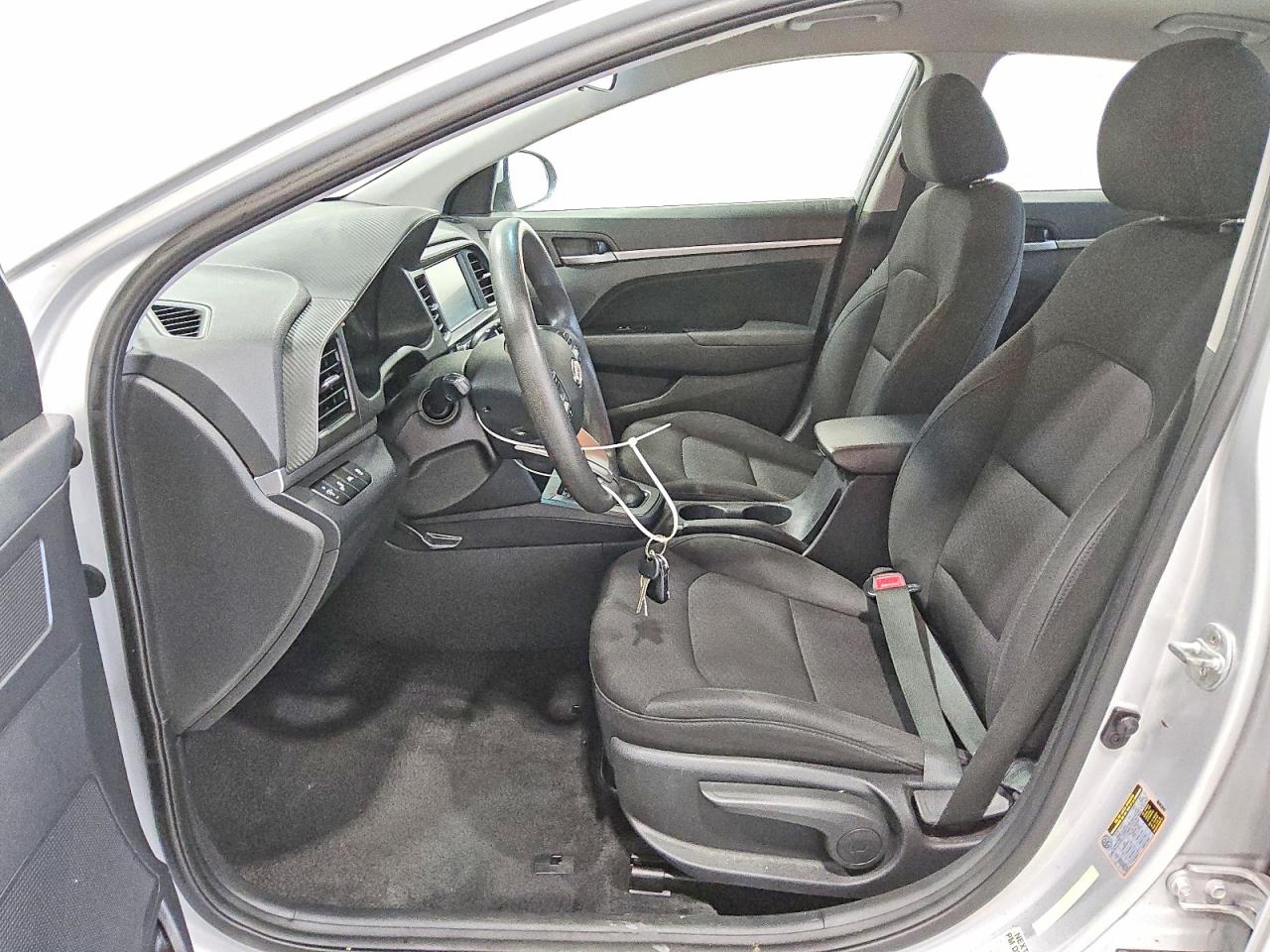 2020 HYUNDAI ELANTRA SEL photo 7
