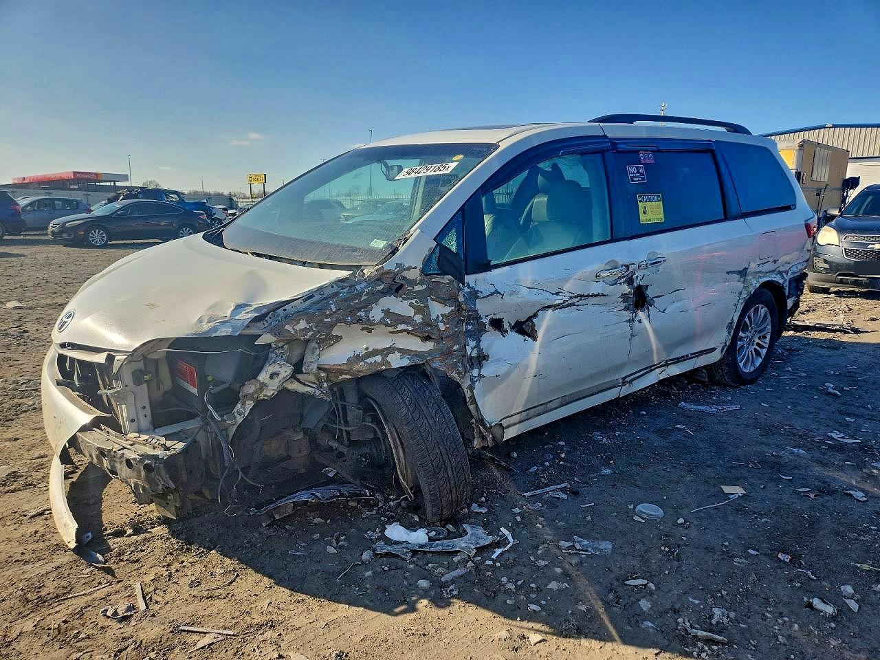 2015 TOYOTA SIENNA