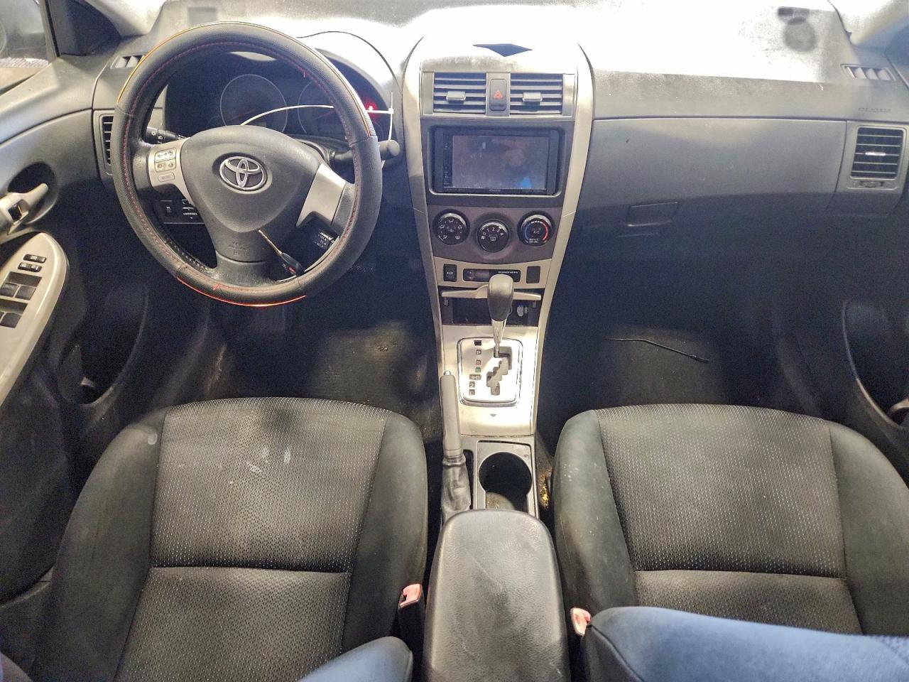 2010 TOYOTA COROLLA BASE photo 8