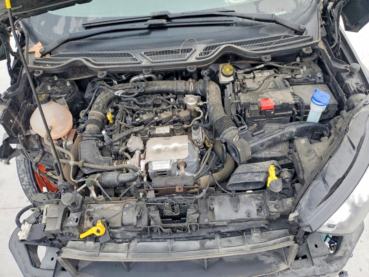 2021 FORD ECOSPORT S photo 12