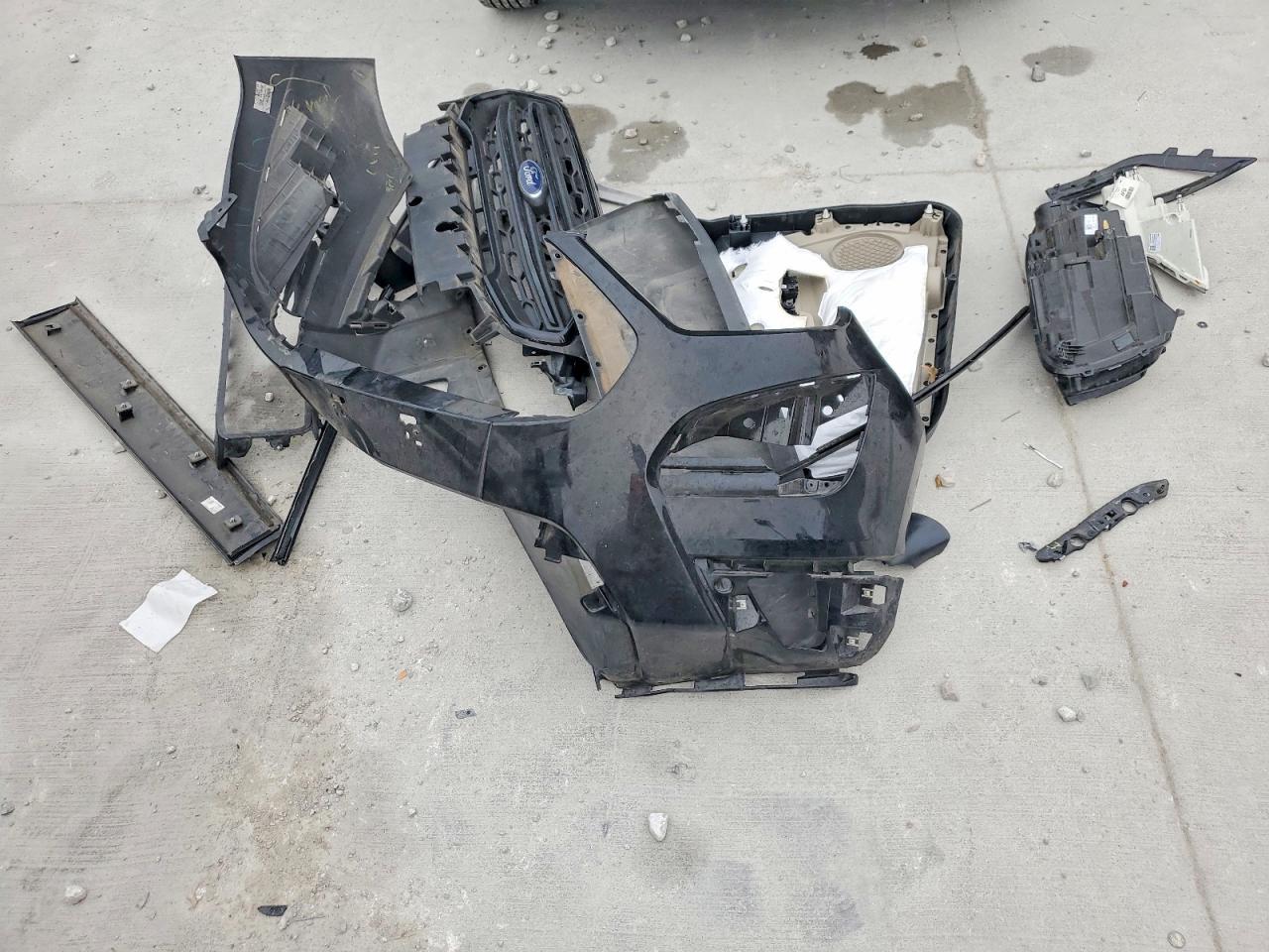 2021 FORD ECOSPORT S photo 13
