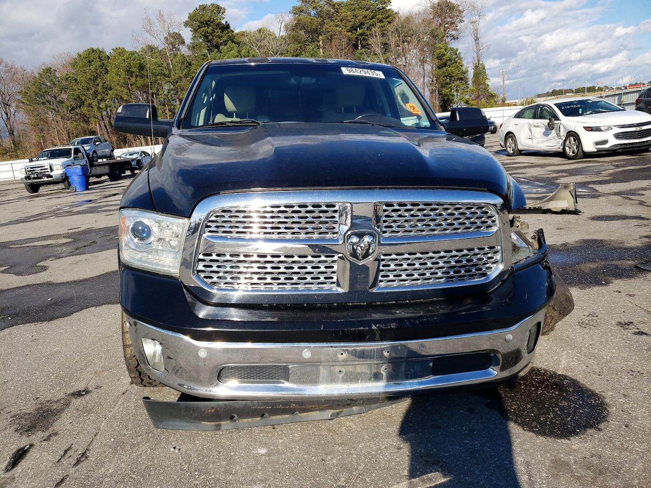 2014 RAM 1500 LARAMIE photo 5