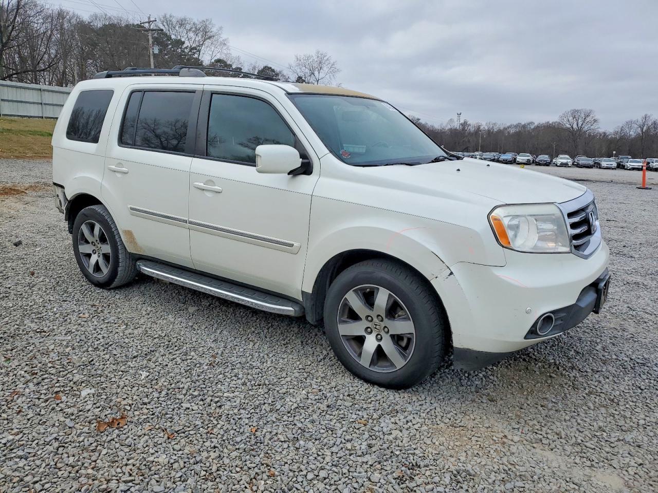 2013 HONDA PILOT TOURING photo 4
