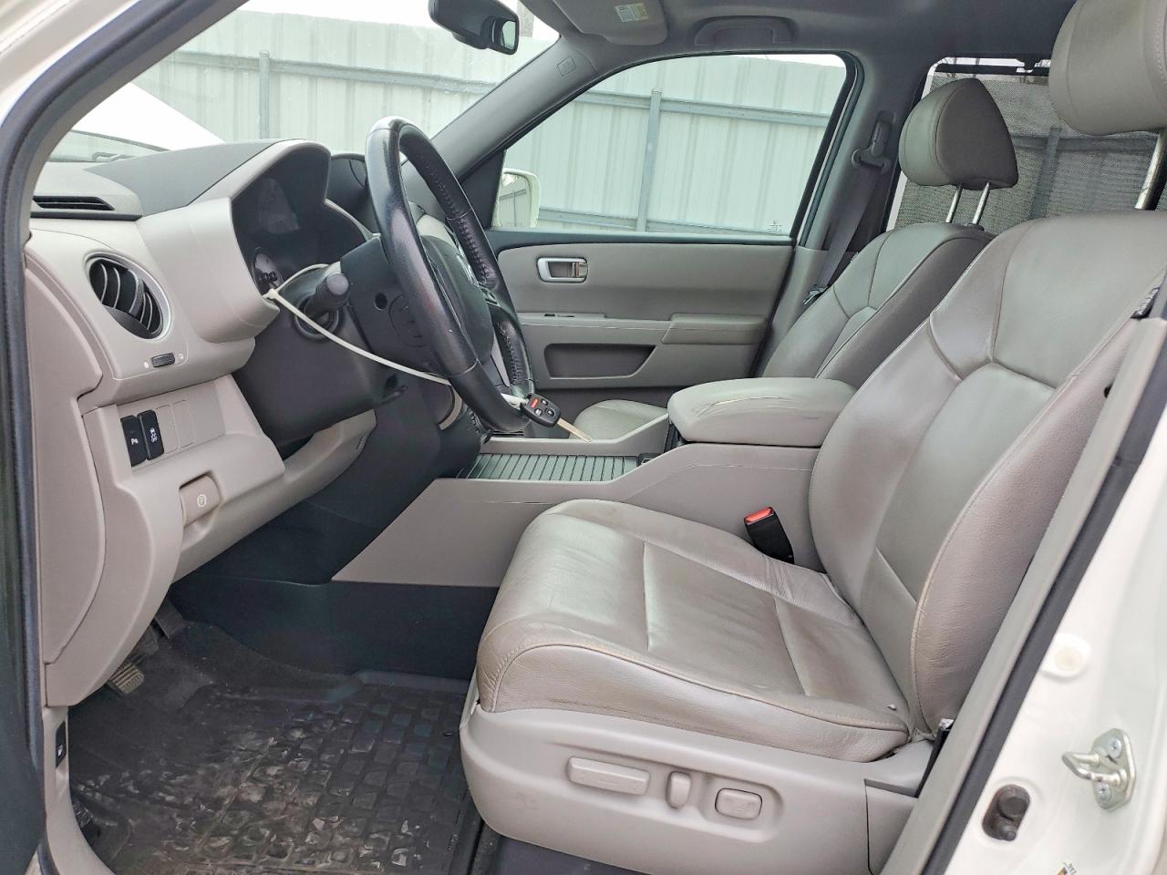 2013 HONDA PILOT TOURING photo 7
