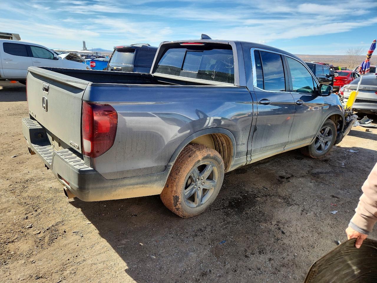 2022 HONDA RIDGELINE RTL photo 3