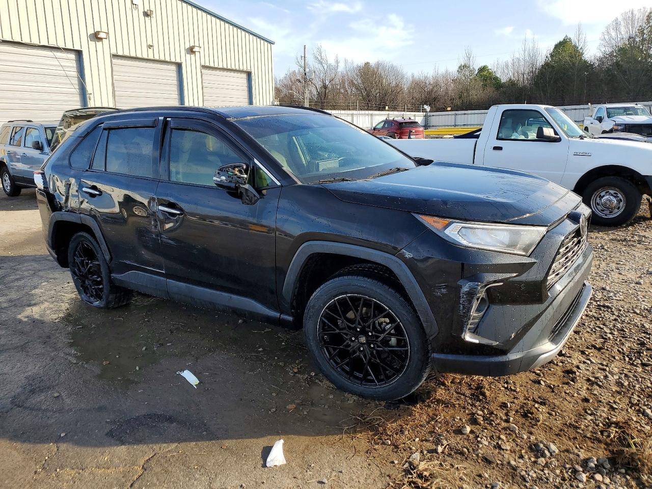 2019 TOYOTA RAV4 LIMITED photo 4