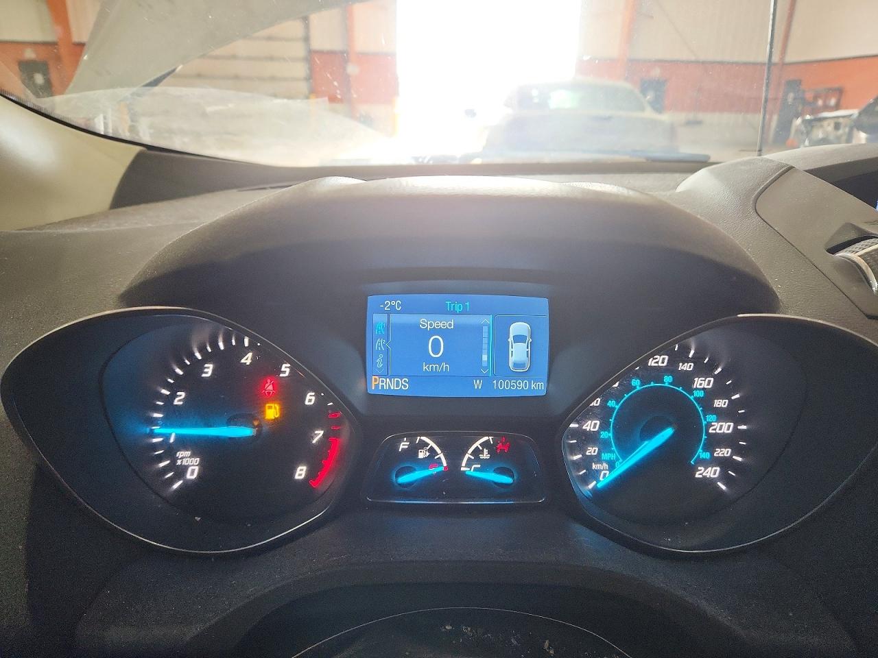 2015 FORD ESCAPE SE photo 17