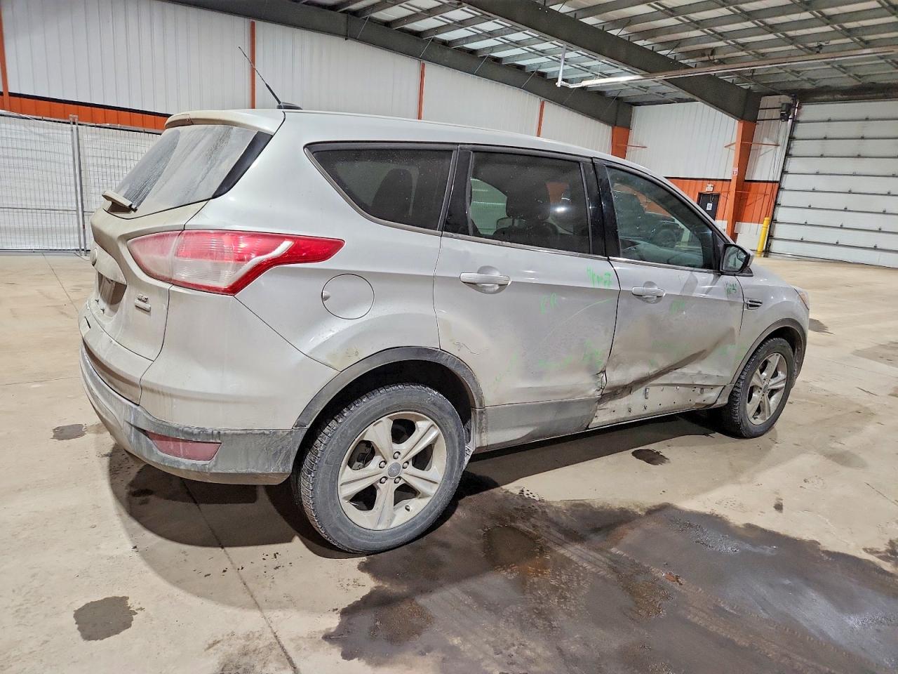 2015 FORD ESCAPE SE photo 5