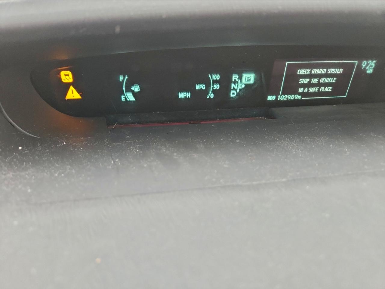 2013 TOYOTA PRIUS photo 9