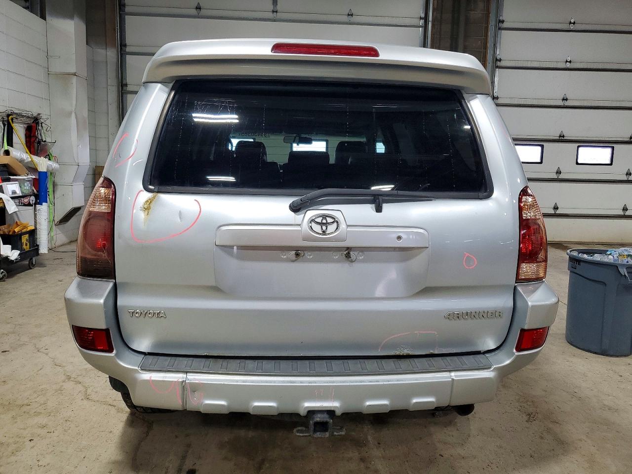2005 TOYOTA 4RUNNER SR5 photo 6