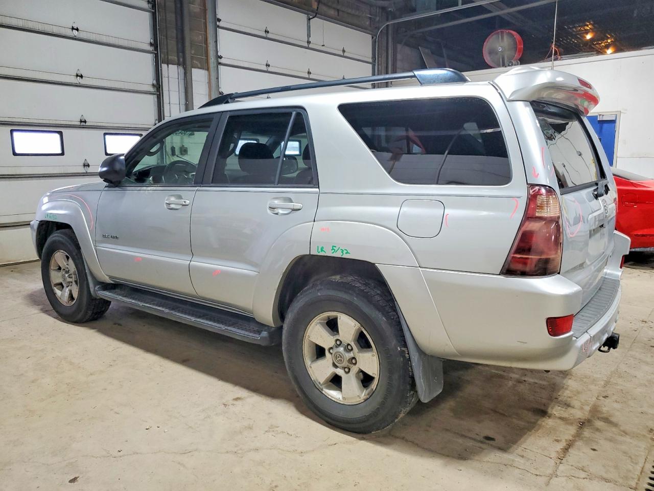 2005 TOYOTA 4RUNNER SR5 photo 2