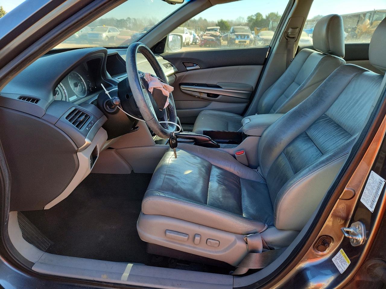 2010 HONDA ACCORD EXL photo 13
