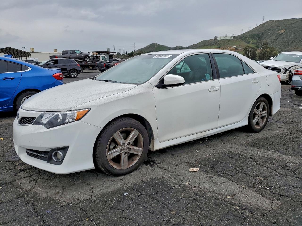 2013 TOYOTA CAMRY