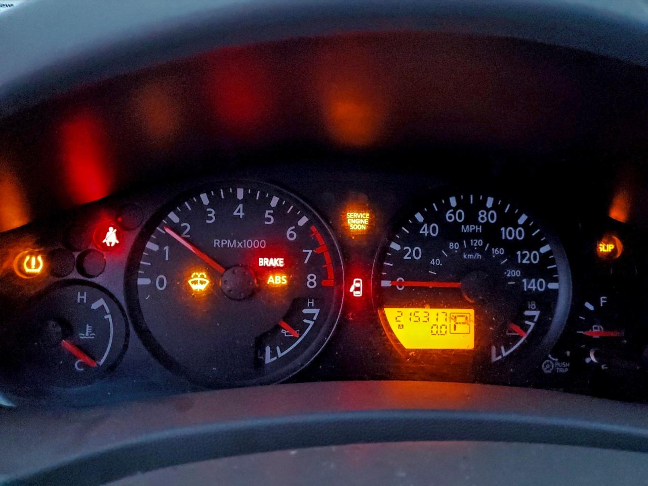 2008 NISSAN FRONTIER photo 9