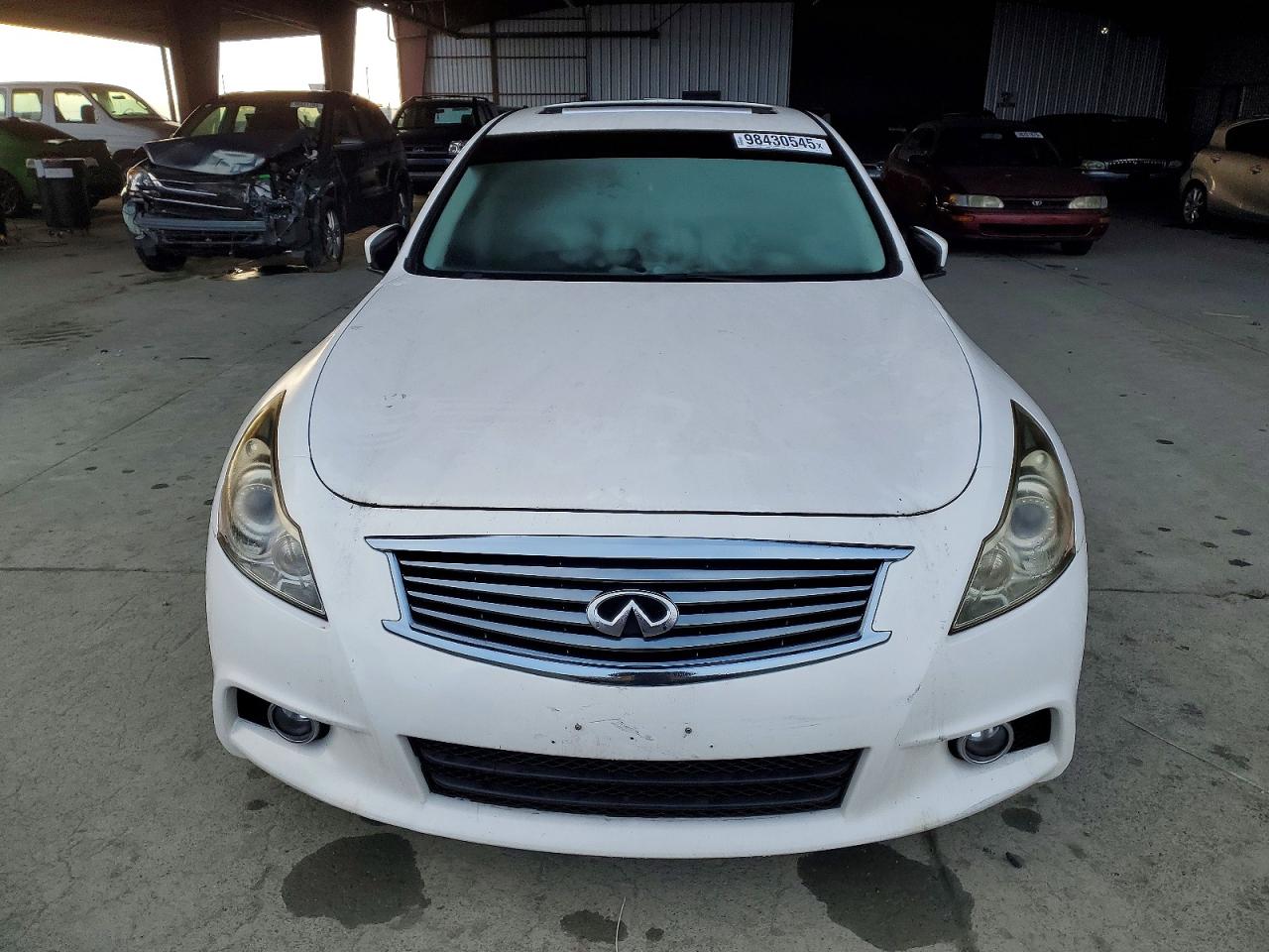 2012 INFINITI G37 BASE photo 5