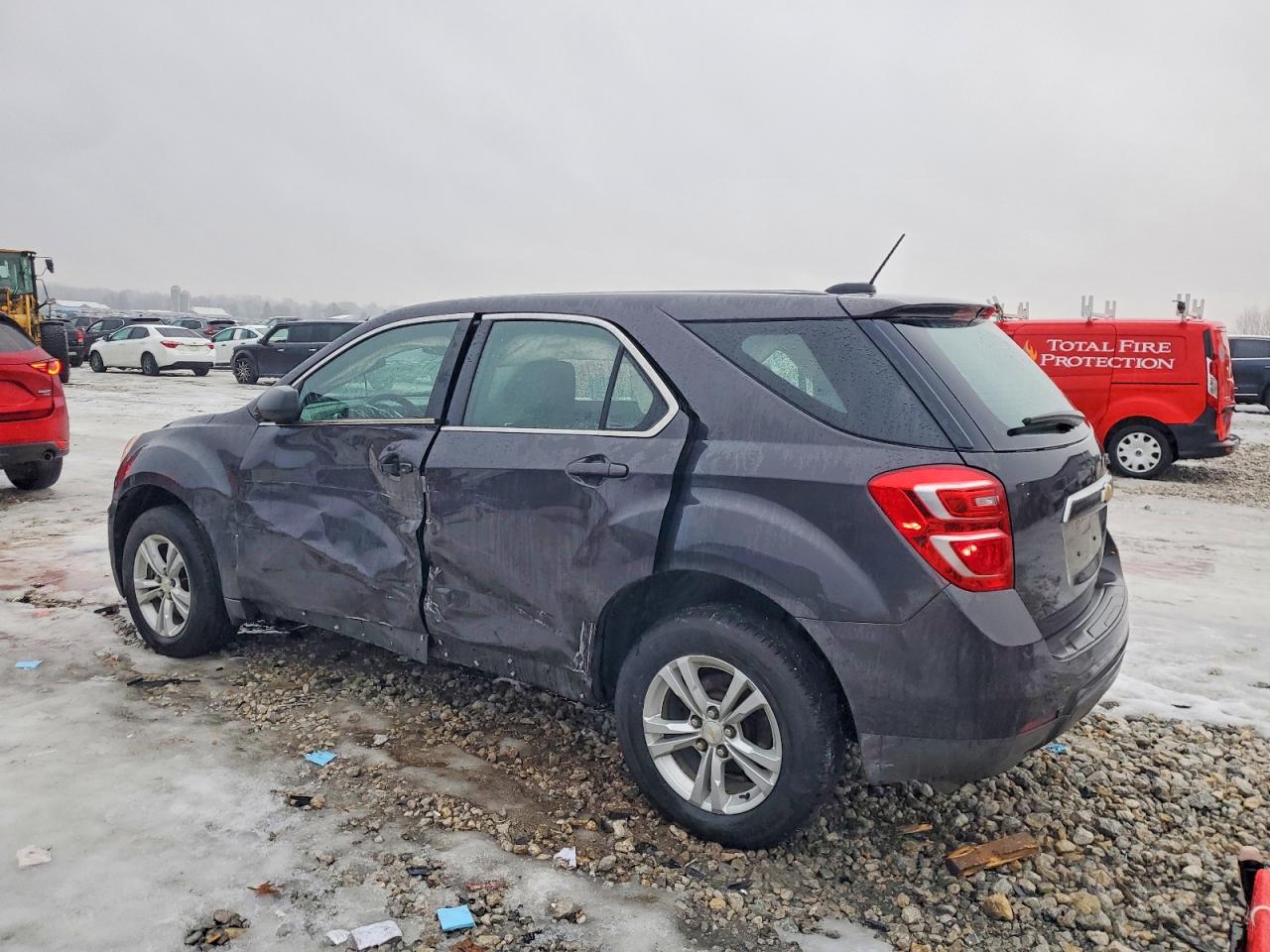 2016 CHEVROLET EQUINOX LS photo 2