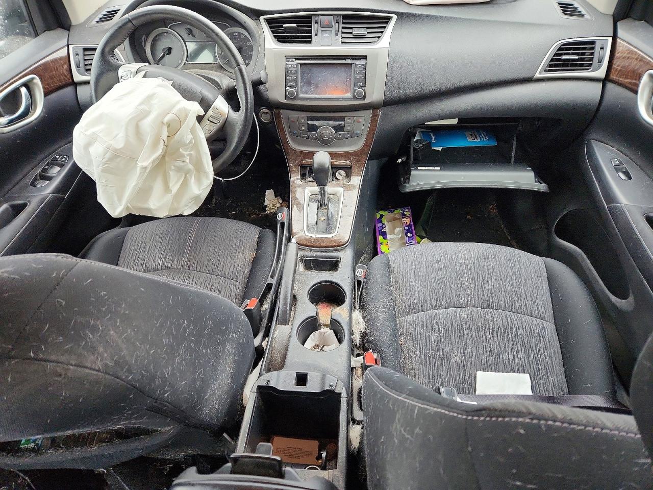 2014 NISSAN SENTRA S photo 8