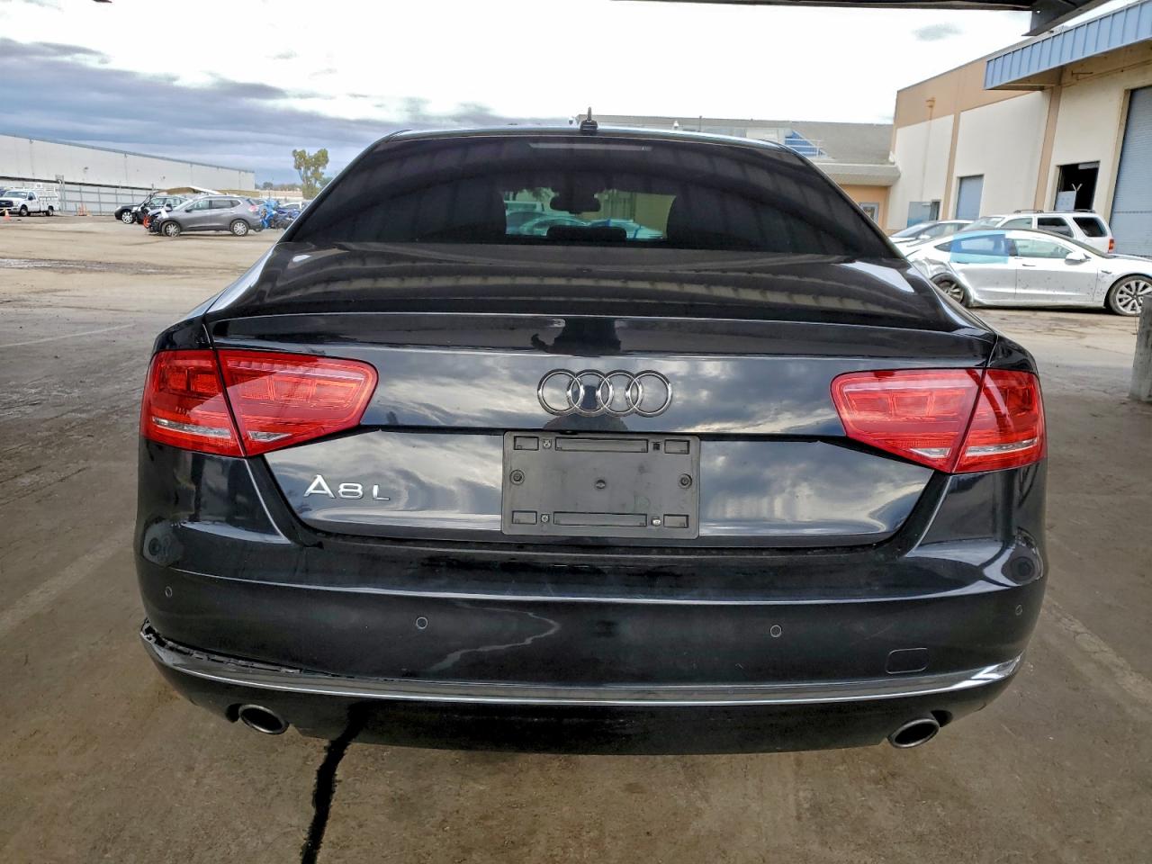 2013 AUDI A8 L QUATTRO photo 6