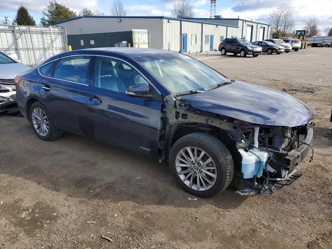 2016 TOYOTA AVALON HYBRID photo 4