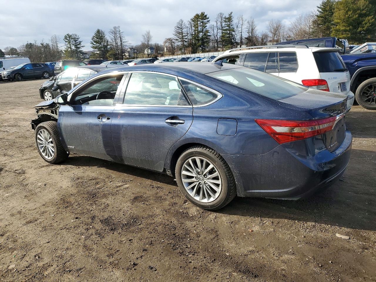 2016 TOYOTA AVALON HYBRID photo 2