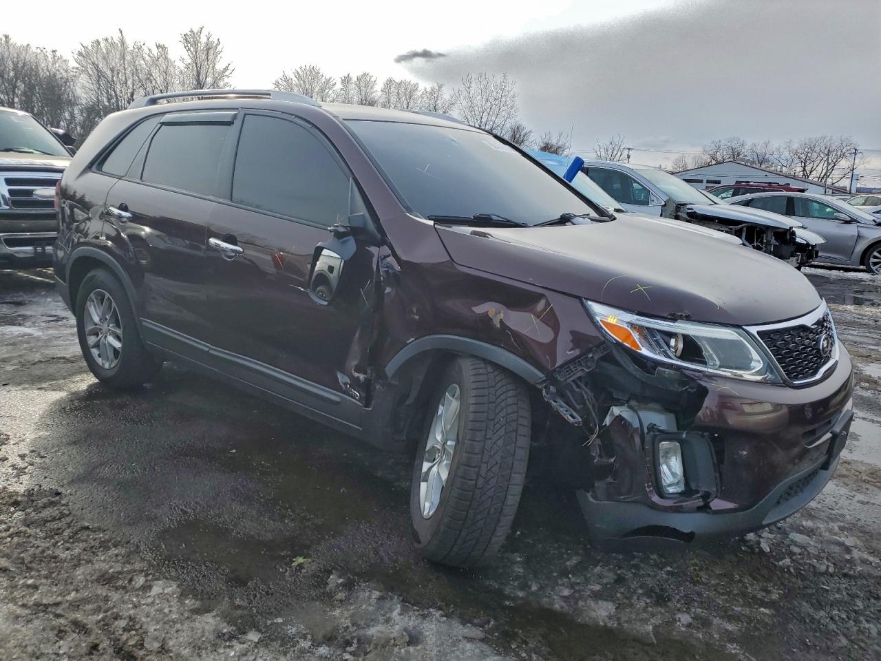 2015 KIA SORENTO LX photo 4