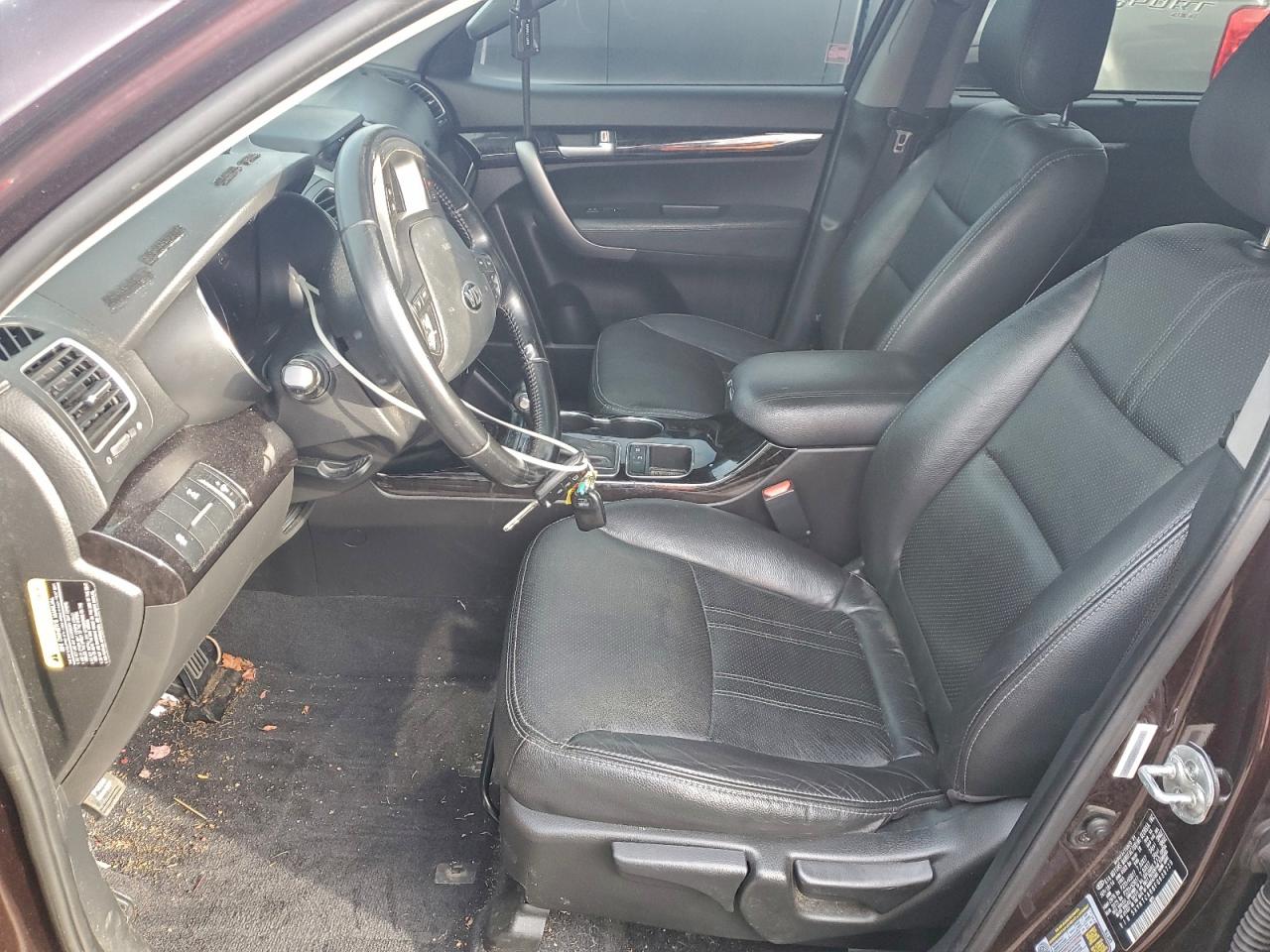 2015 KIA SORENTO LX photo 7