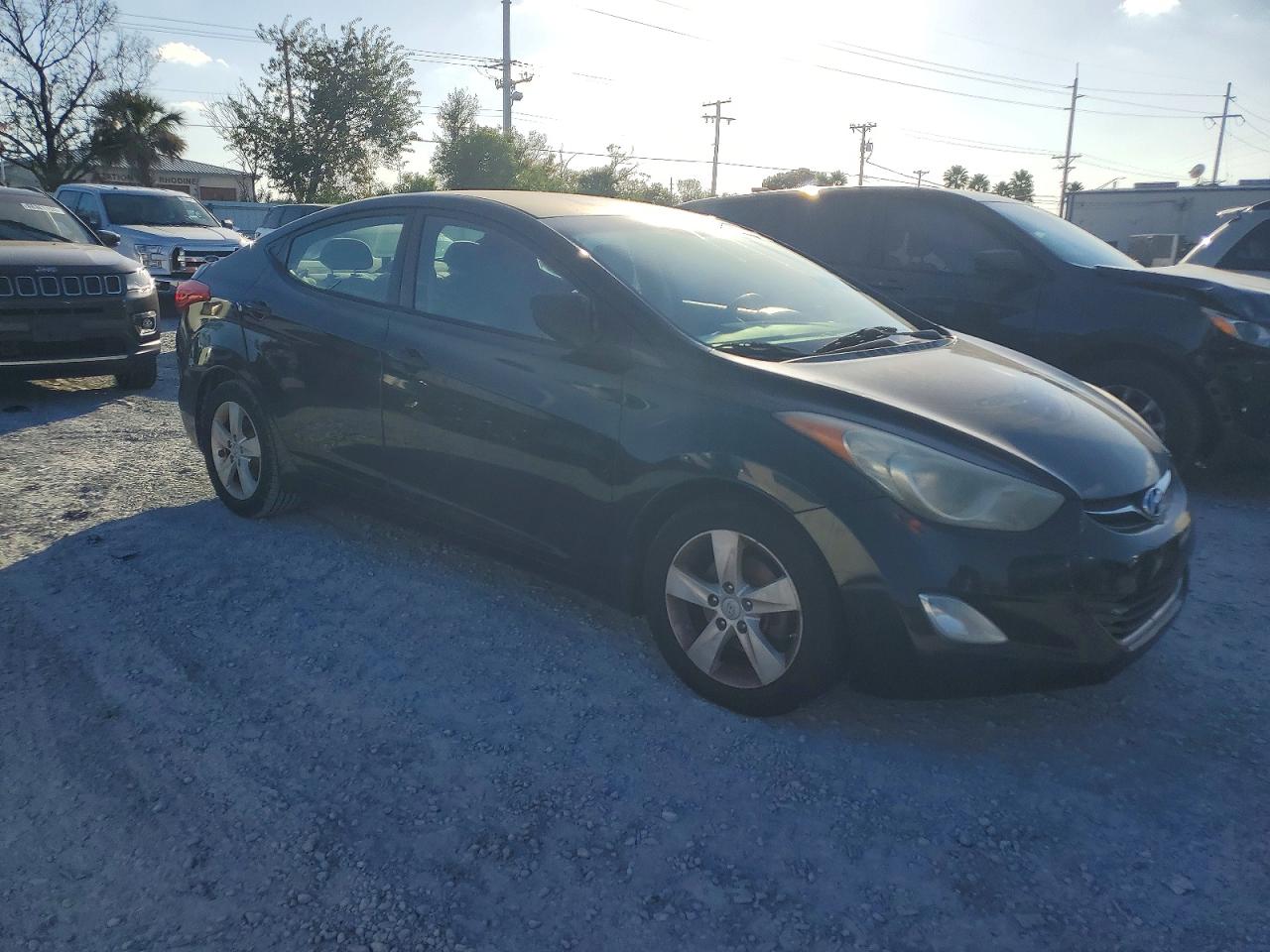 2013 HYUNDAI ELANTRA GLS photo 4
