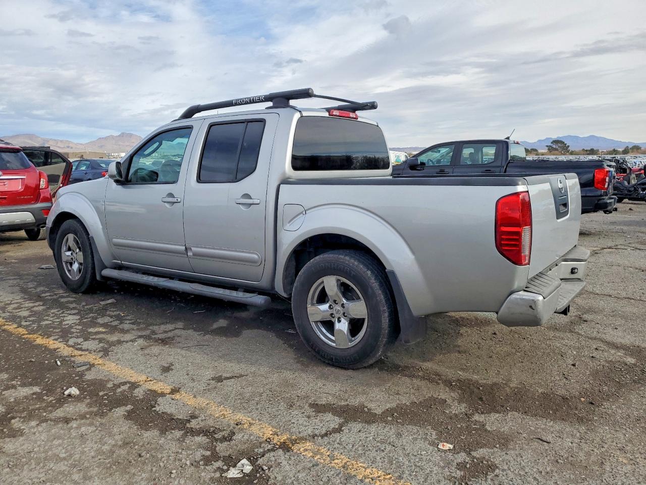 2006 NISSAN FRONTIER CREW CAB LE photo 2