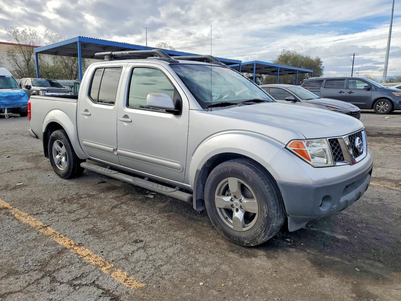 2006 NISSAN FRONTIER CREW CAB LE photo 4