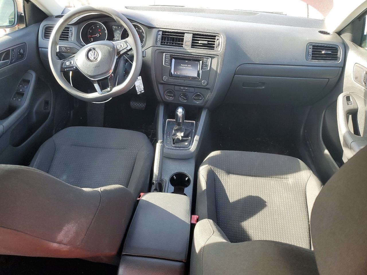2016 VOLKSWAGEN JETTA S photo 8