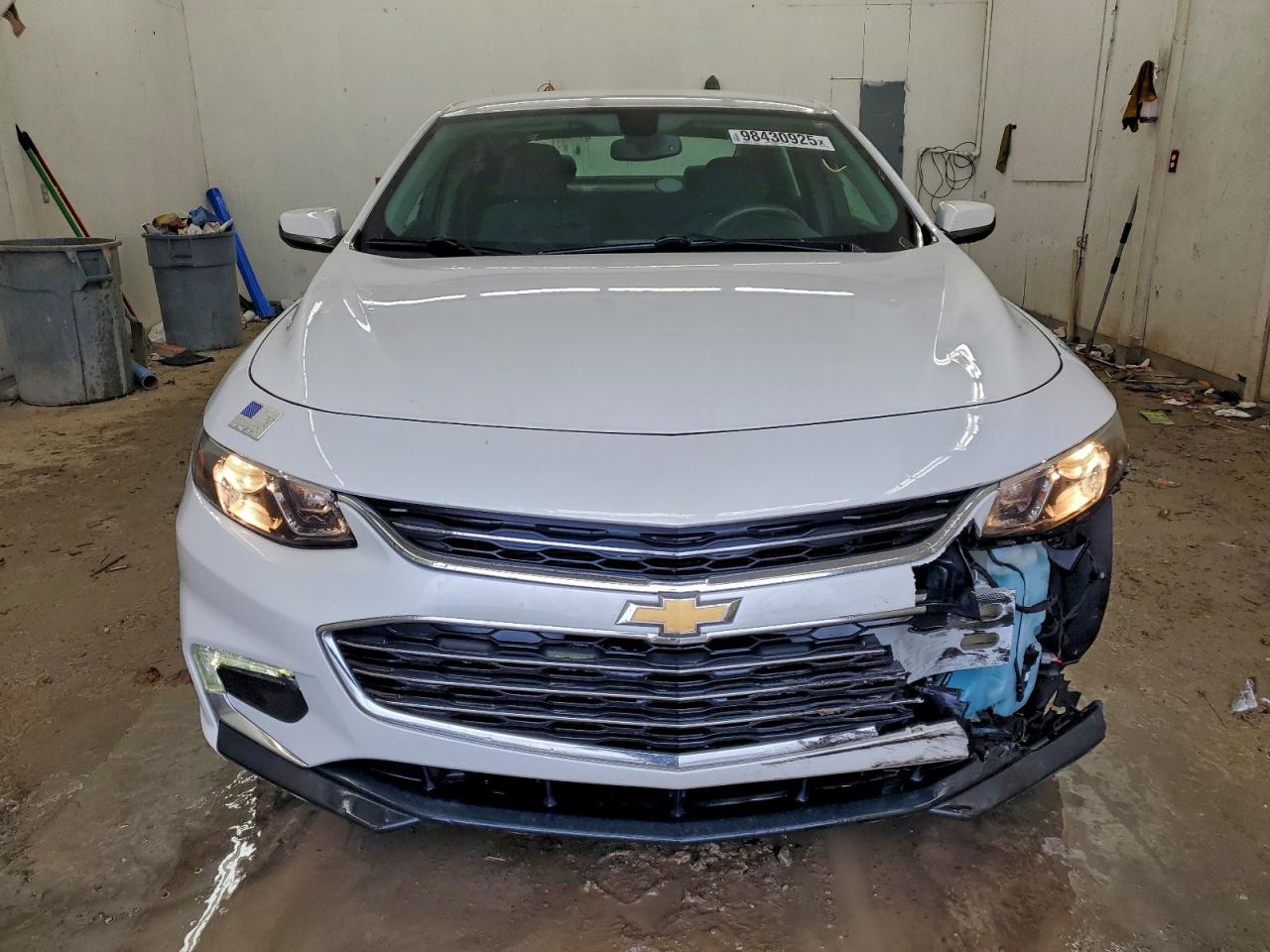 2017 CHEVROLET MALIBU LT photo 5