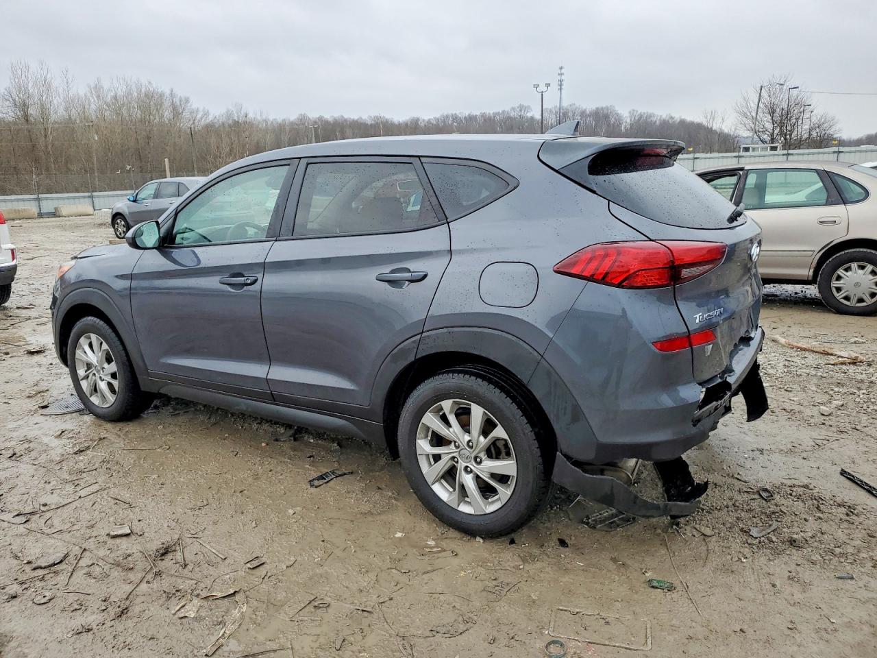 2019 HYUNDAI TUCSON SE photo 3