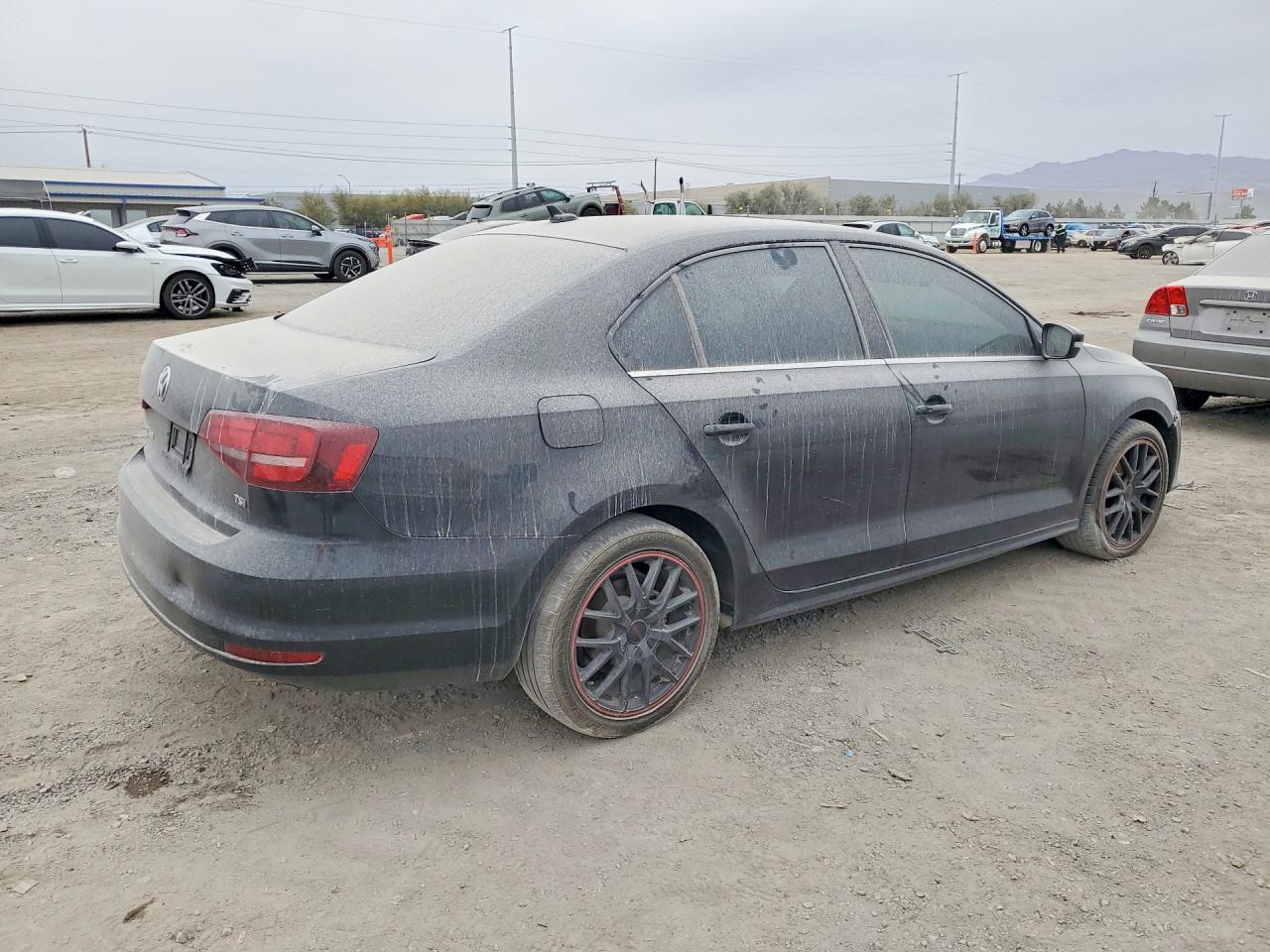 2017 VOLKSWAGEN JETTA SE photo 3
