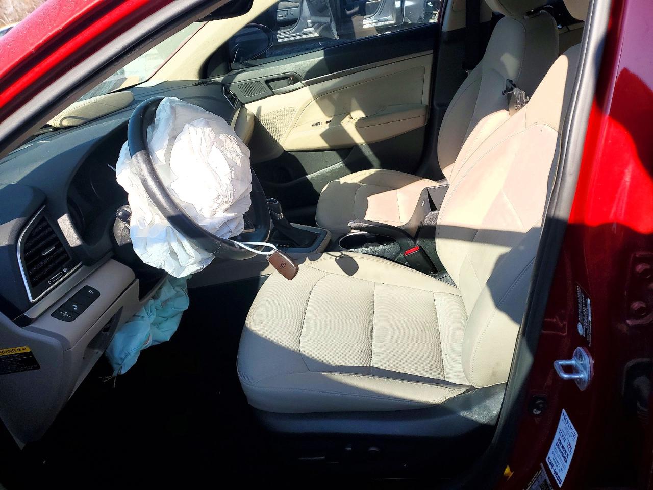 2017 HYUNDAI ELANTRA VALUE EDITION photo 7