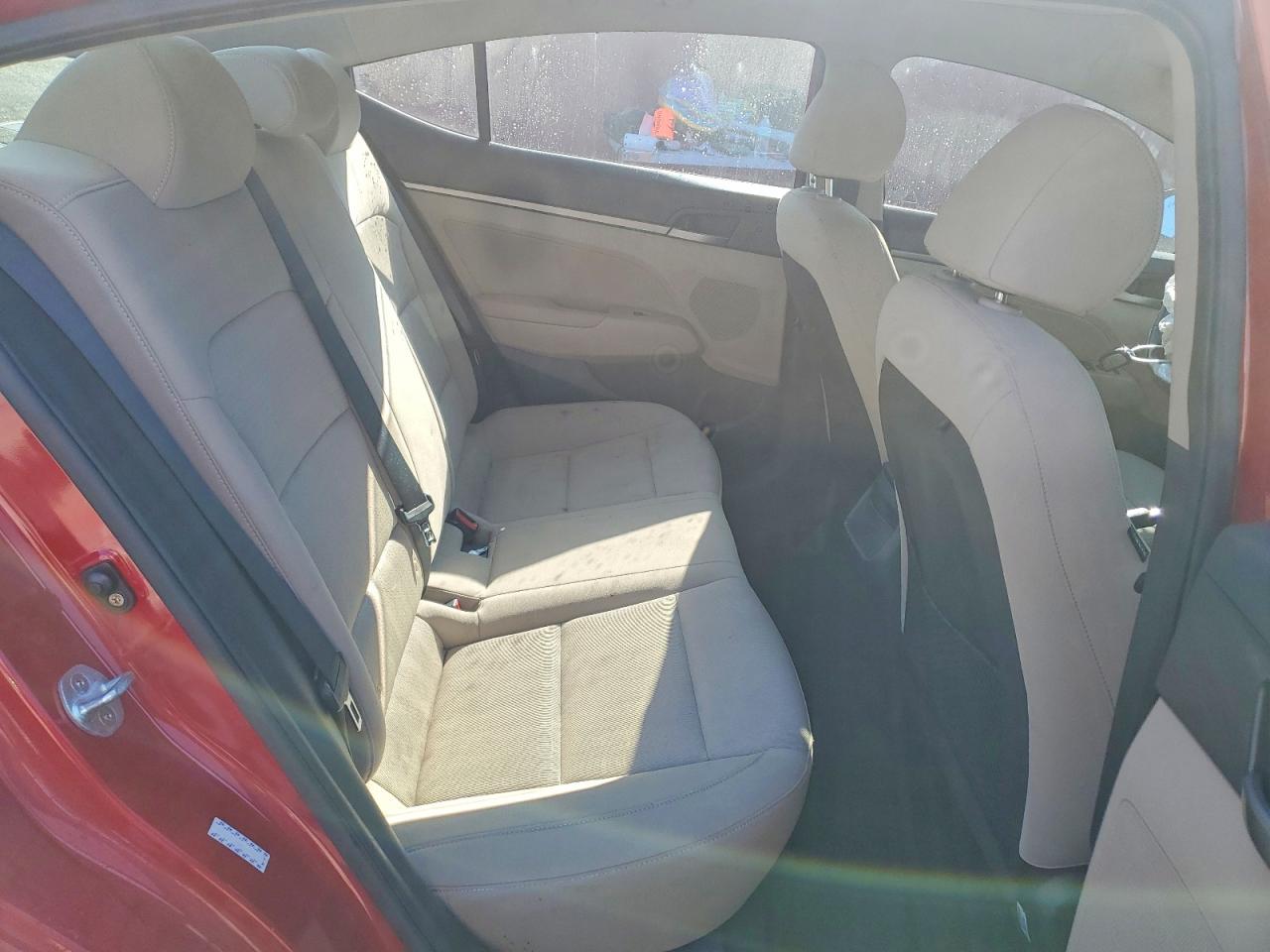2017 HYUNDAI ELANTRA VALUE EDITION photo 10
