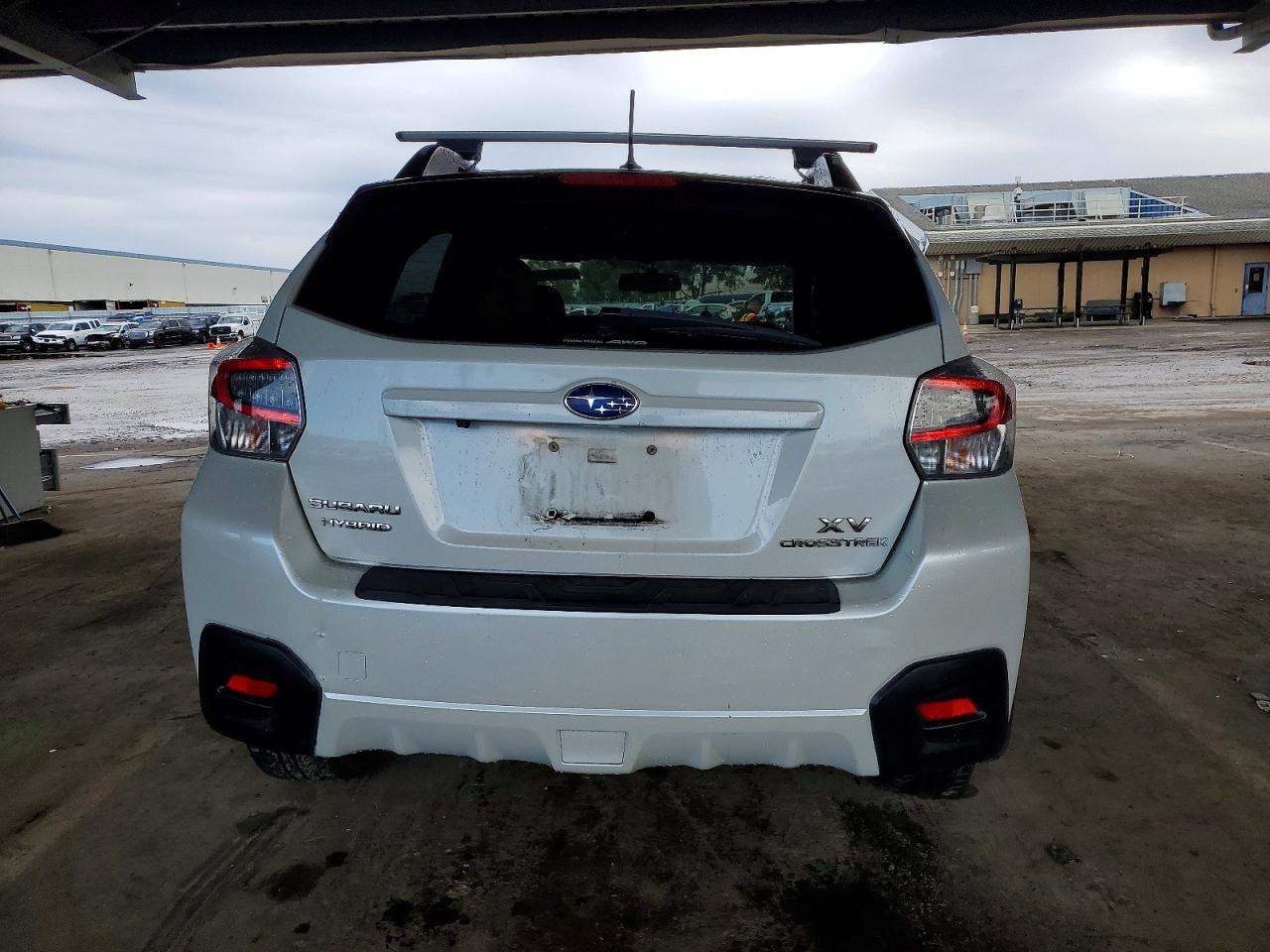 2015 SUBARU XV CROSSTREK 2.0I HYBRID TOURING photo 6