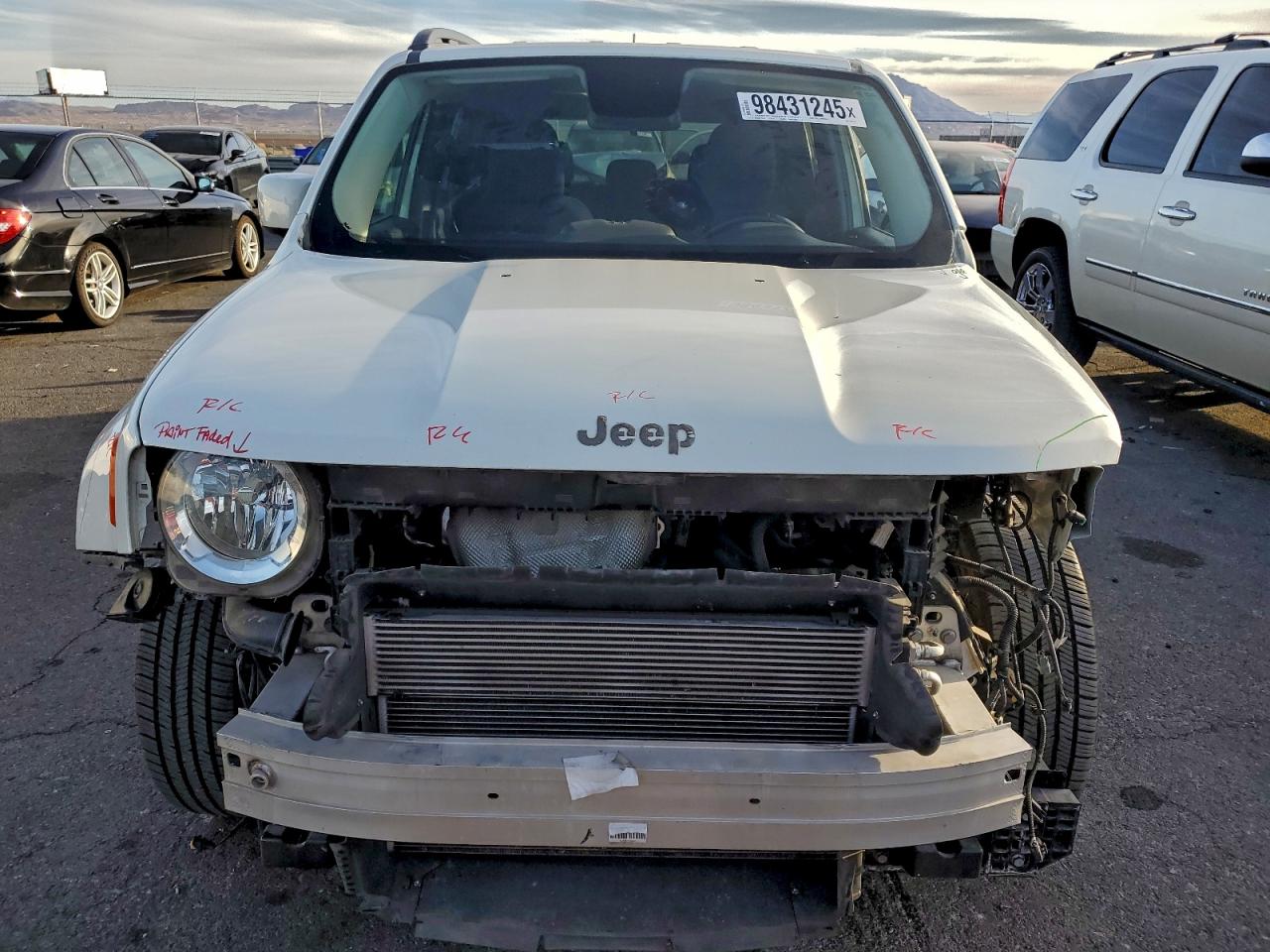 2017 JEEP RENEGADE LATITUDE photo 5