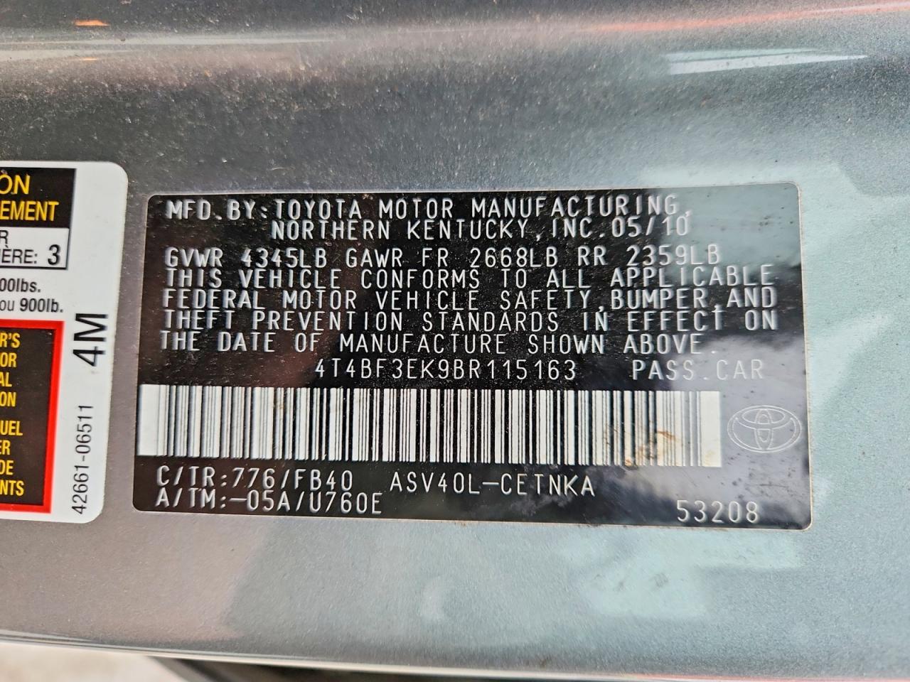 2011 TOYOTA CAMRY BASE photo 12