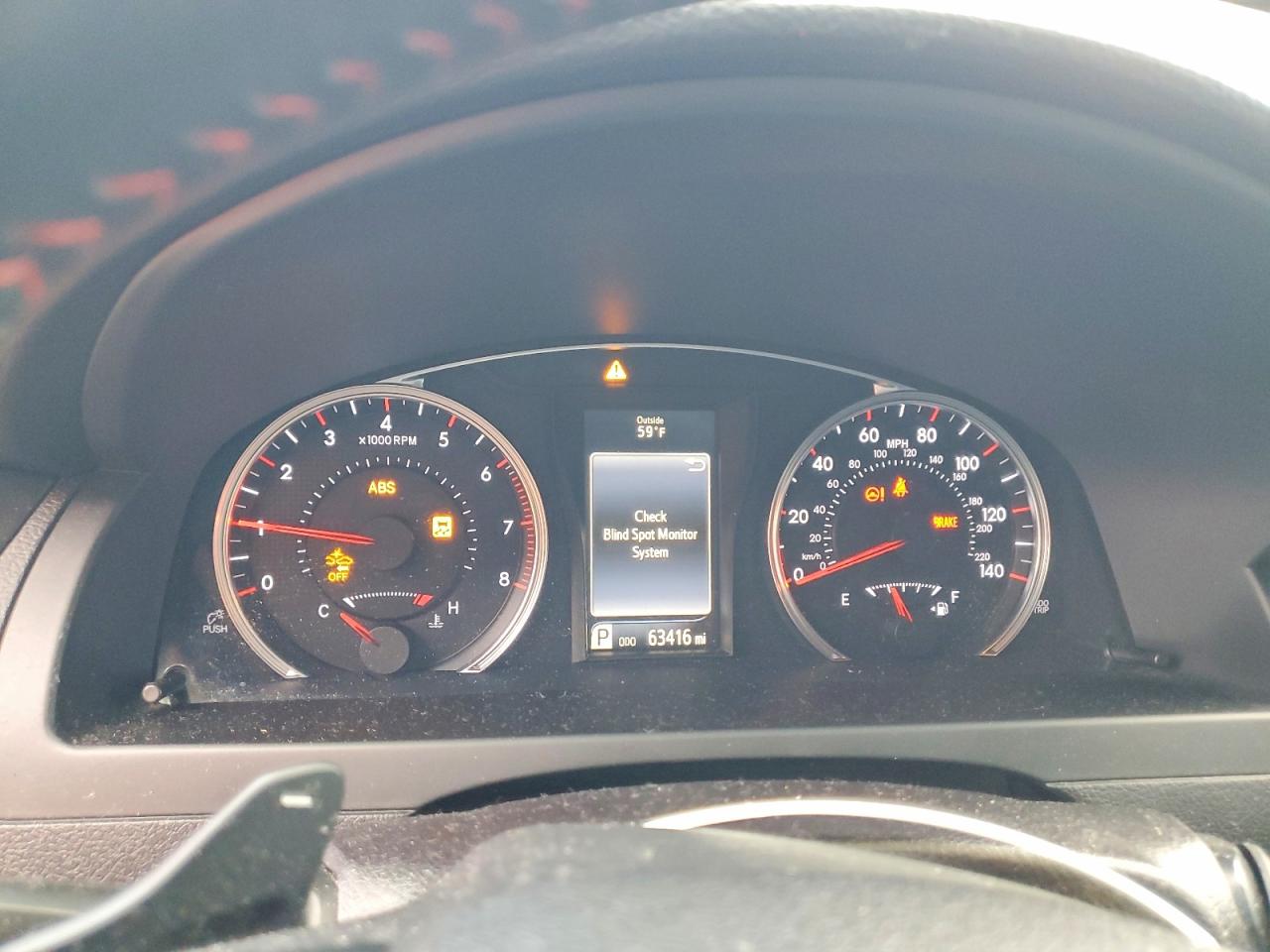 2015 TOYOTA CAMRY XSE photo 17