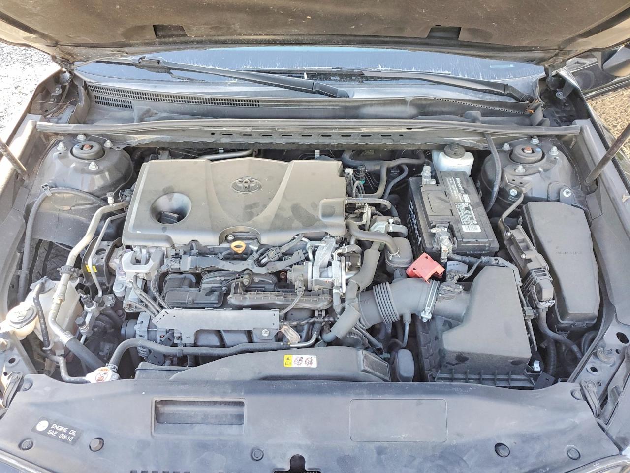 2019 TOYOTA CAMRY L photo 11