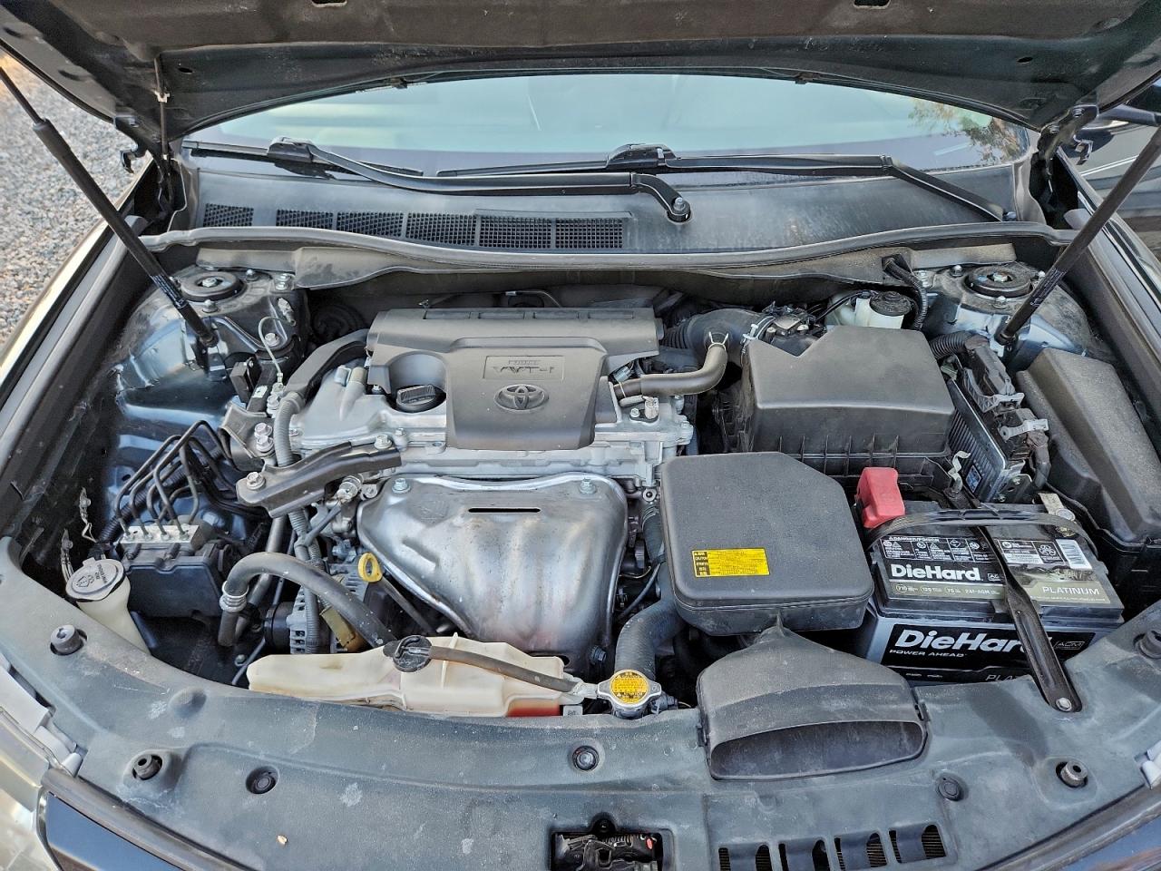 2012 TOYOTA CAMRY BASE photo 11