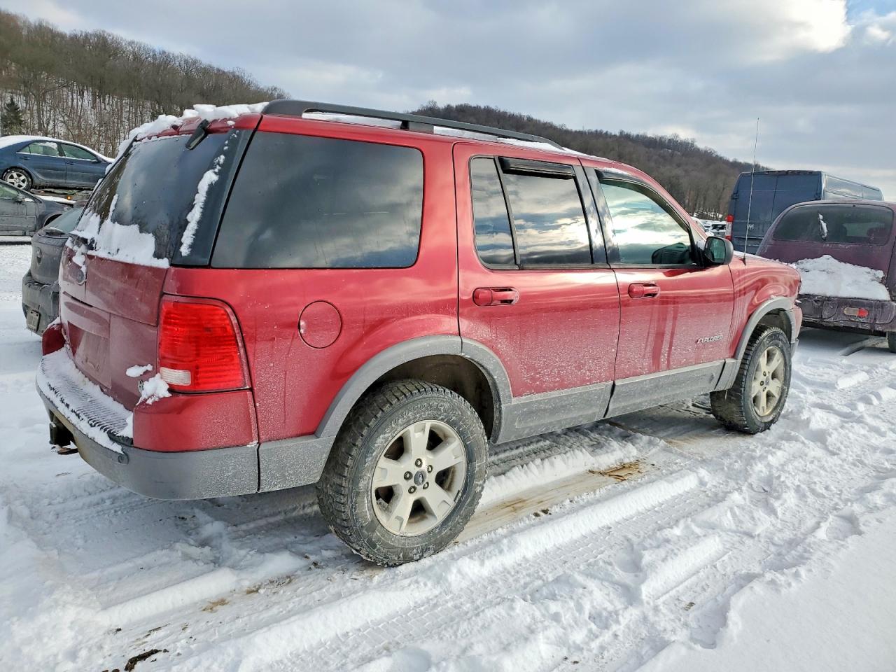 2004 FORD EXPLORER XLT photo 3