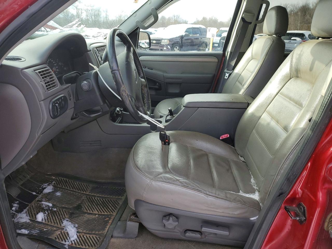 2004 FORD EXPLORER XLT photo 7