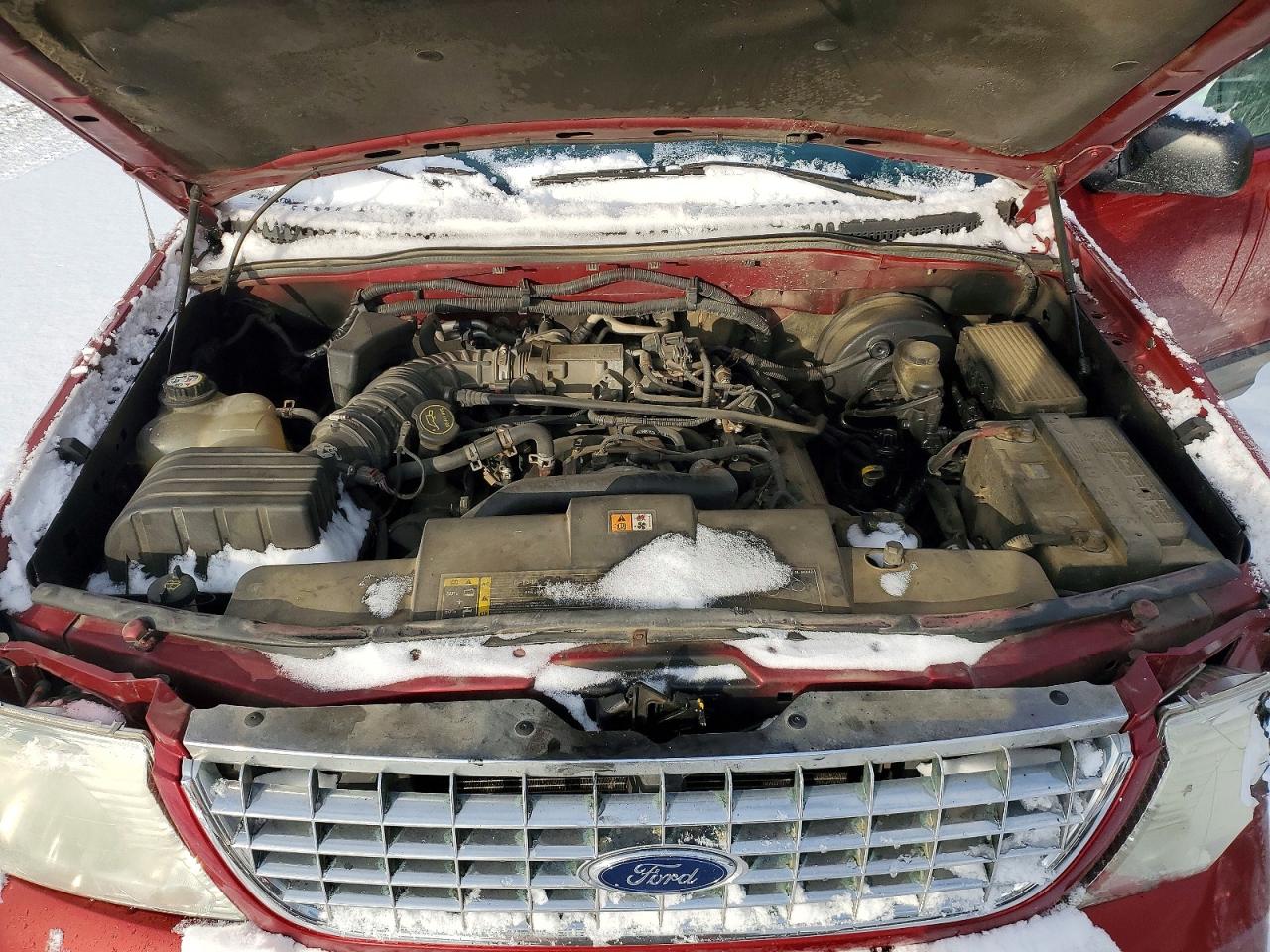 2004 FORD EXPLORER XLT photo 12